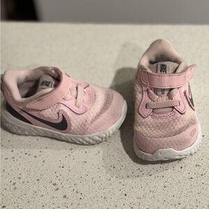 Nike Kids Shoes - Pink